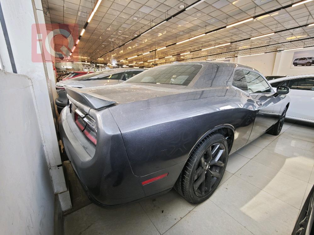 دۆج چالنجەر